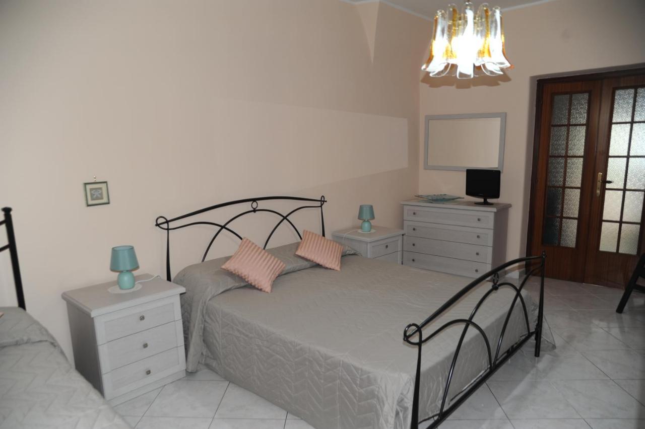 Casa Vacanze Il Nespolo Катания Экстерьер фото