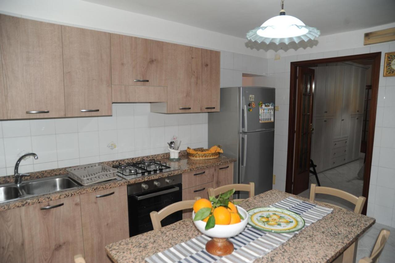 Casa Vacanze Il Nespolo Катания Экстерьер фото