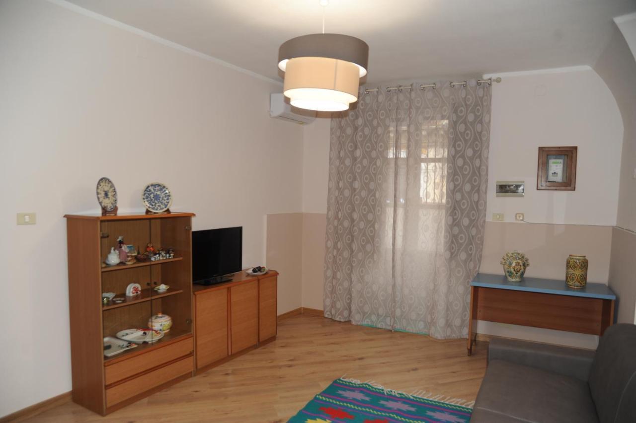 Casa Vacanze Il Nespolo Катания Экстерьер фото